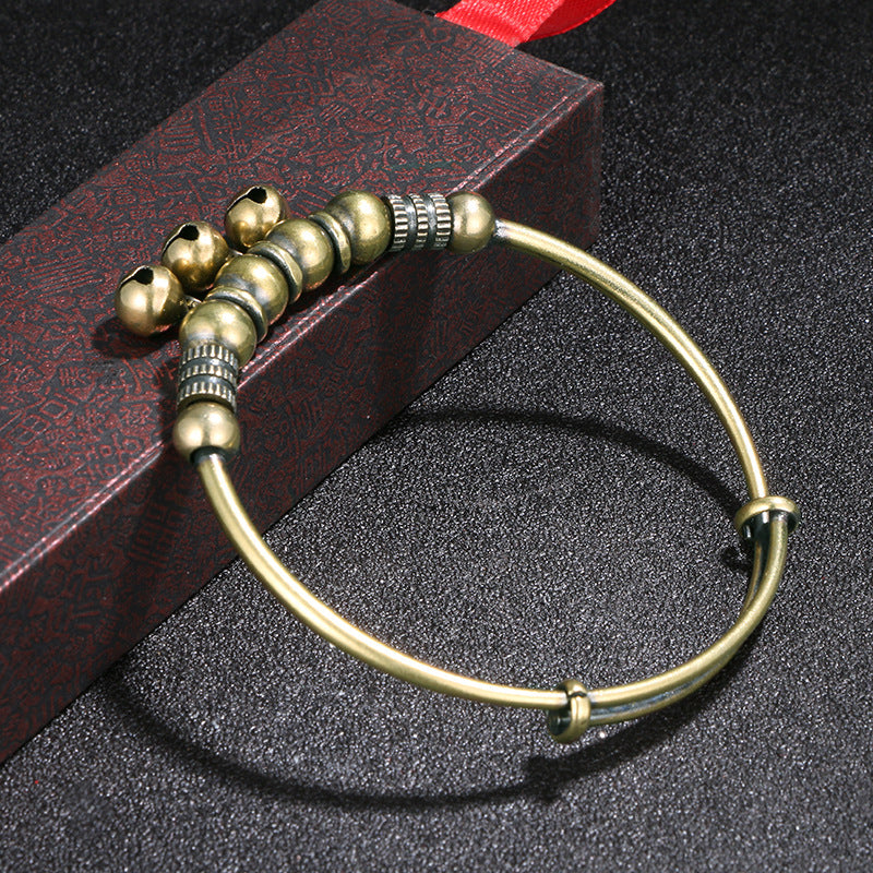 🔔 Armband mit Retro-Messingglöckchen und Schiebeverschluss – stilvoll, dehnbar und perfekt für den Alltag