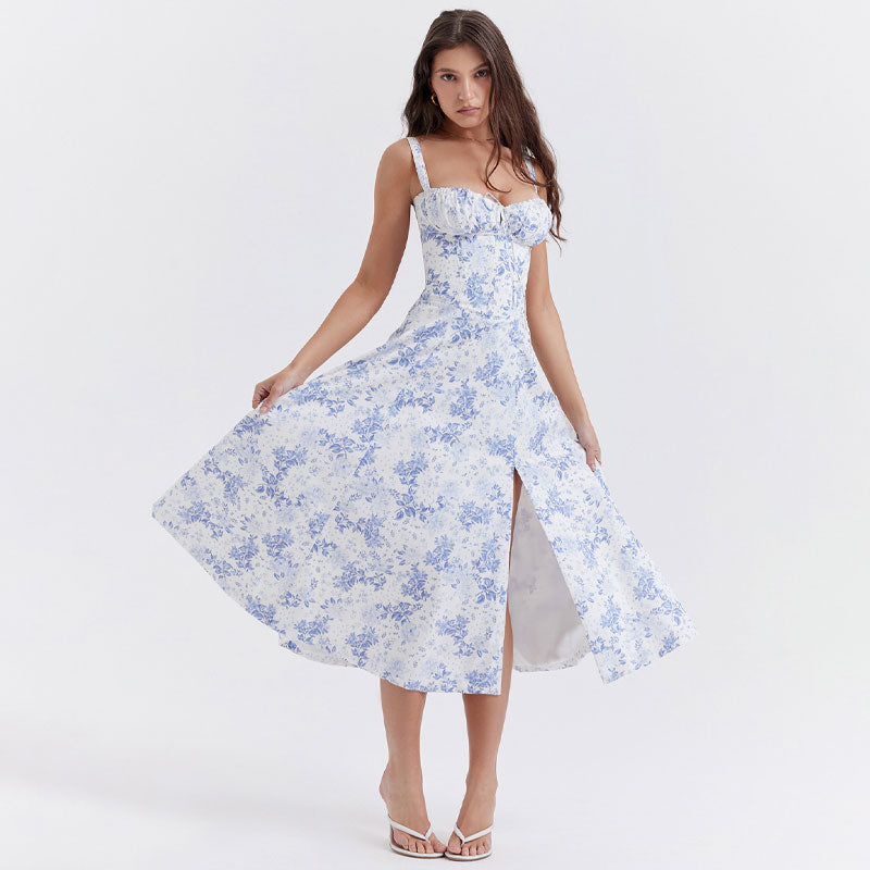 Neues Kleid mit Blumenmuster