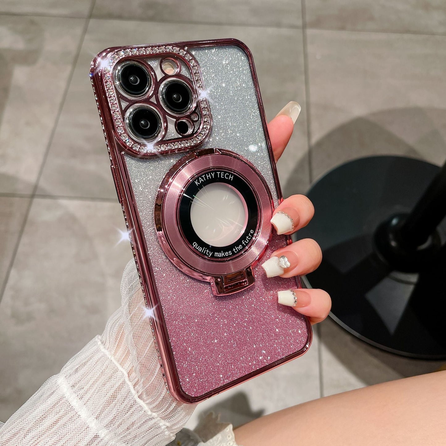 🎁2025 HOT SALE🎉💝Glitter Rhinestones Magnetic iPhone Case mit unsichtbarem Ständer