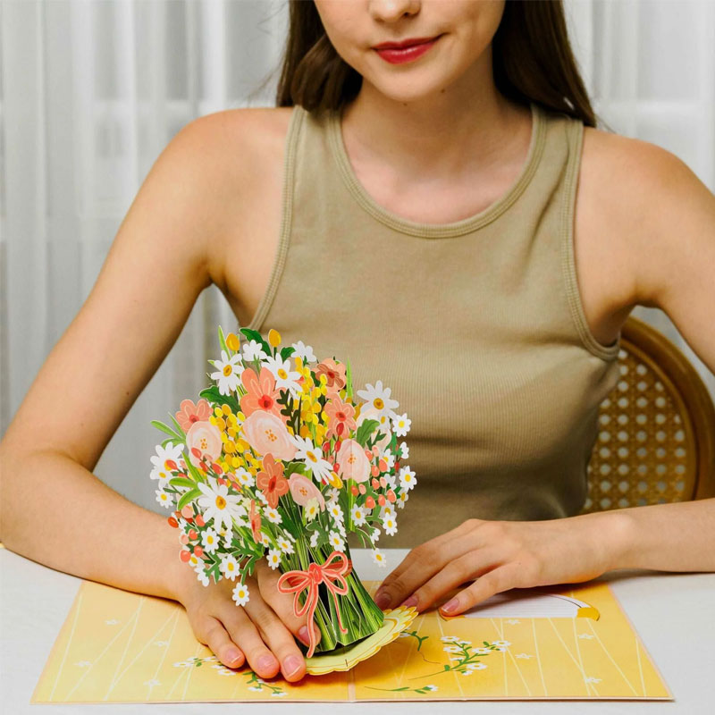 💐 Pop-up-Valentinstagskarte mit Wildblumen