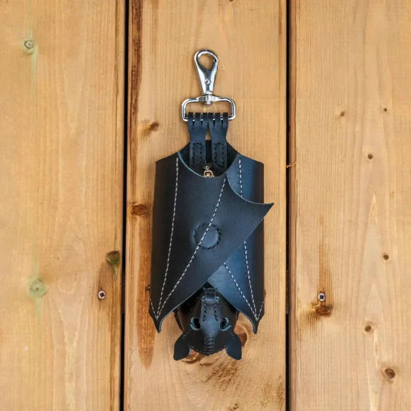 🔥 Leder-Geldbörse mit Fledermaus-Motiv