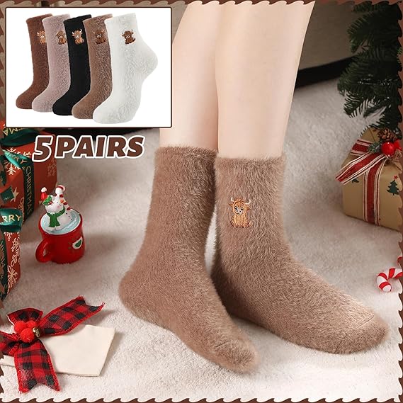 🔥Süße, warme Plüschsocken für Damen mit Highland-Kuh-Stickerei