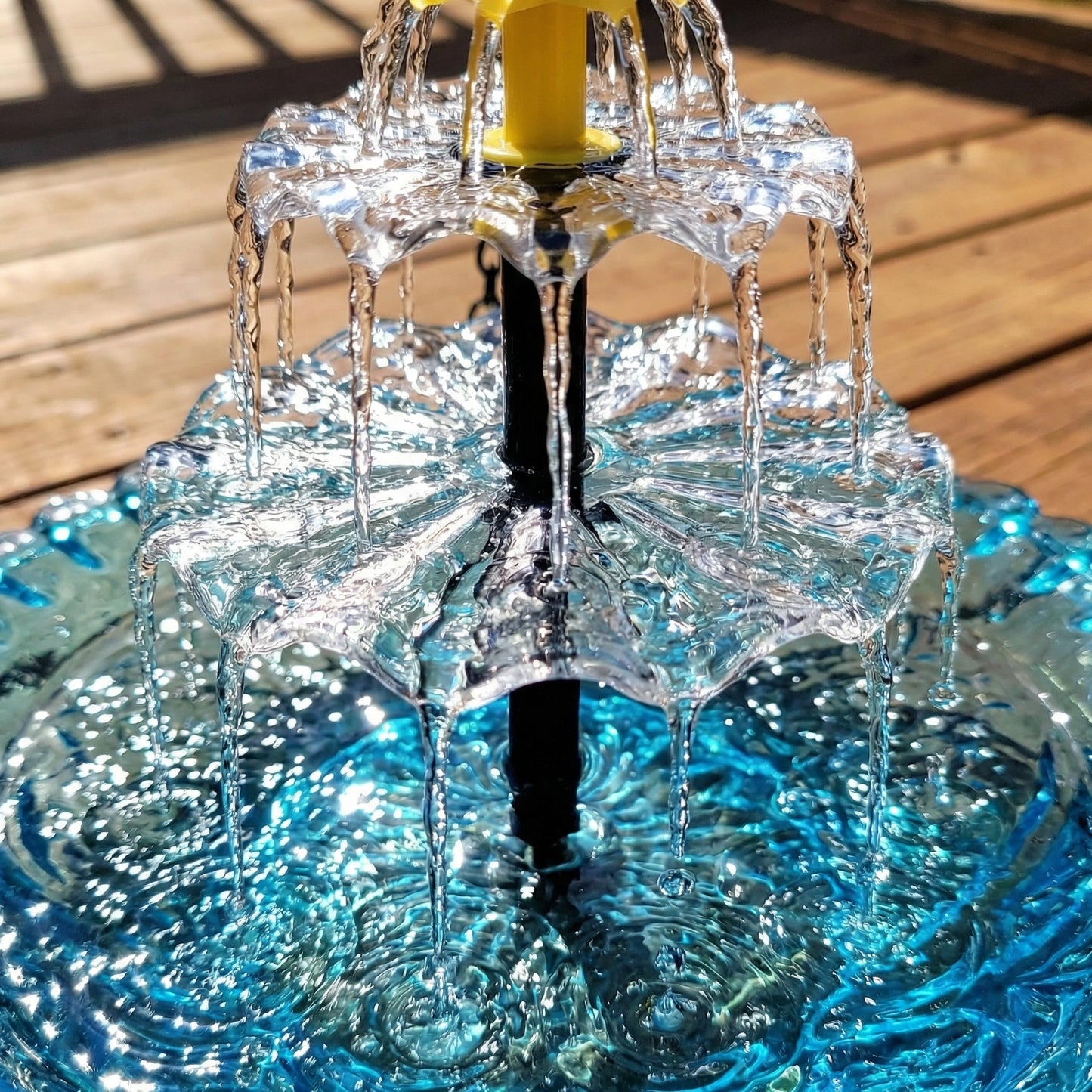 Solar Cascade hängendes Vogelbad-Springbrunnen