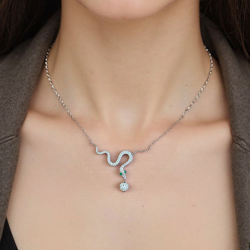 🐍Schick Diamant-Schlangenhalskette✨