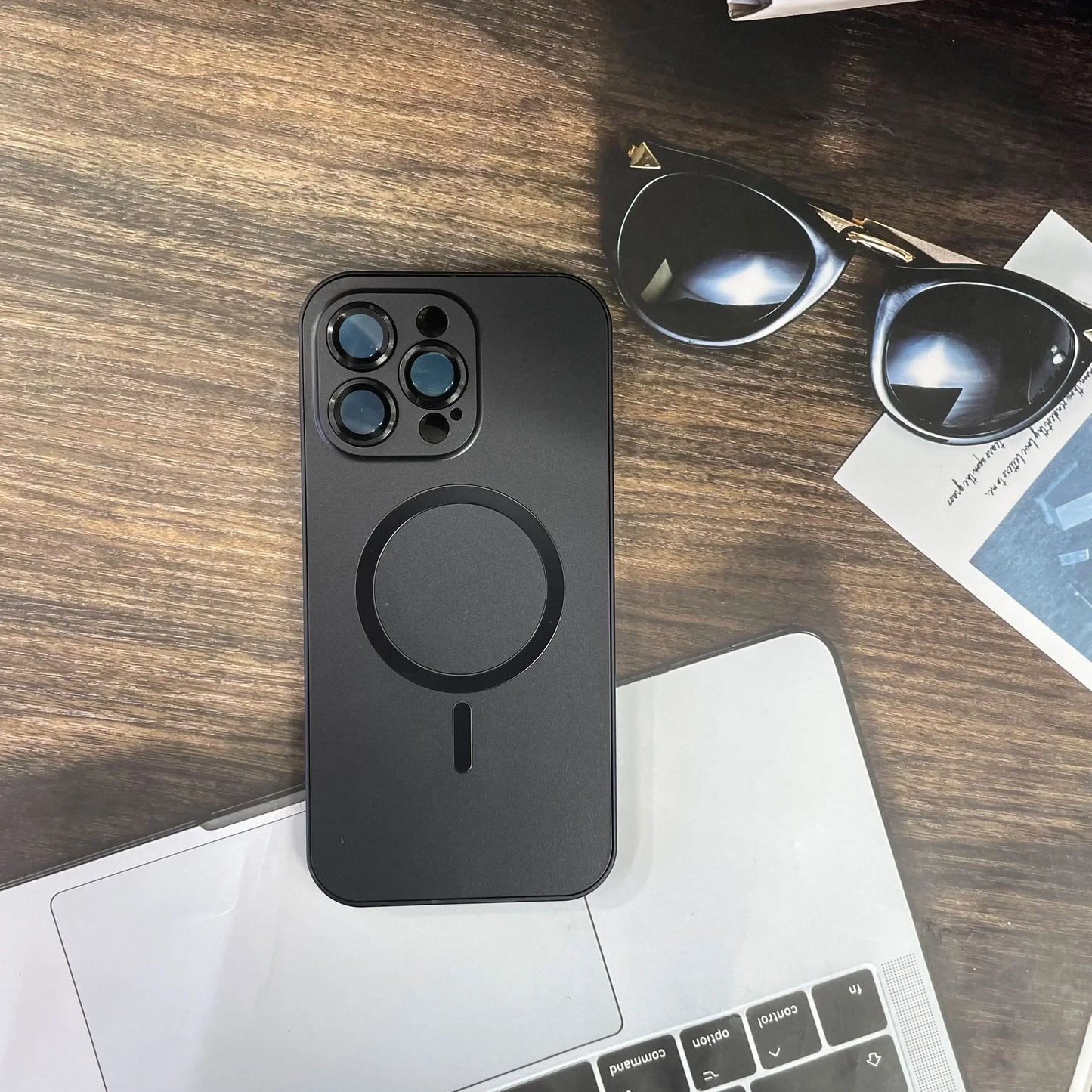 Einfache magnetische Handyhülle aus Metall für das iPhone
