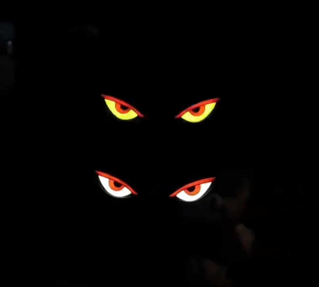 🟔 Laatste dag: 49% KORTING - Solar Demon Eye LED-raamlamp voor in de auto