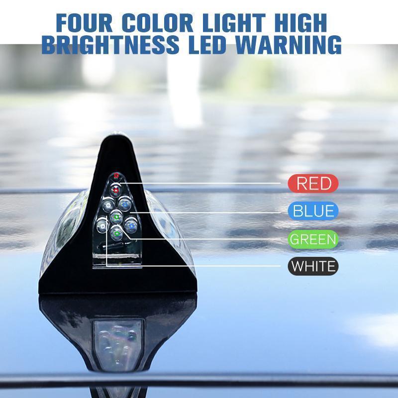 Solarbetriebene Auto-Dachantenne in Haifischflossenform mit LED-Taschenlampe